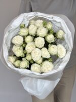 Букет из 5 кустовых роз «Мисс бомбастик»