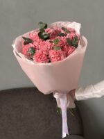 Монобукет из розовых диантусов — изображение 2